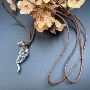 Hanging Around Cat Necklace